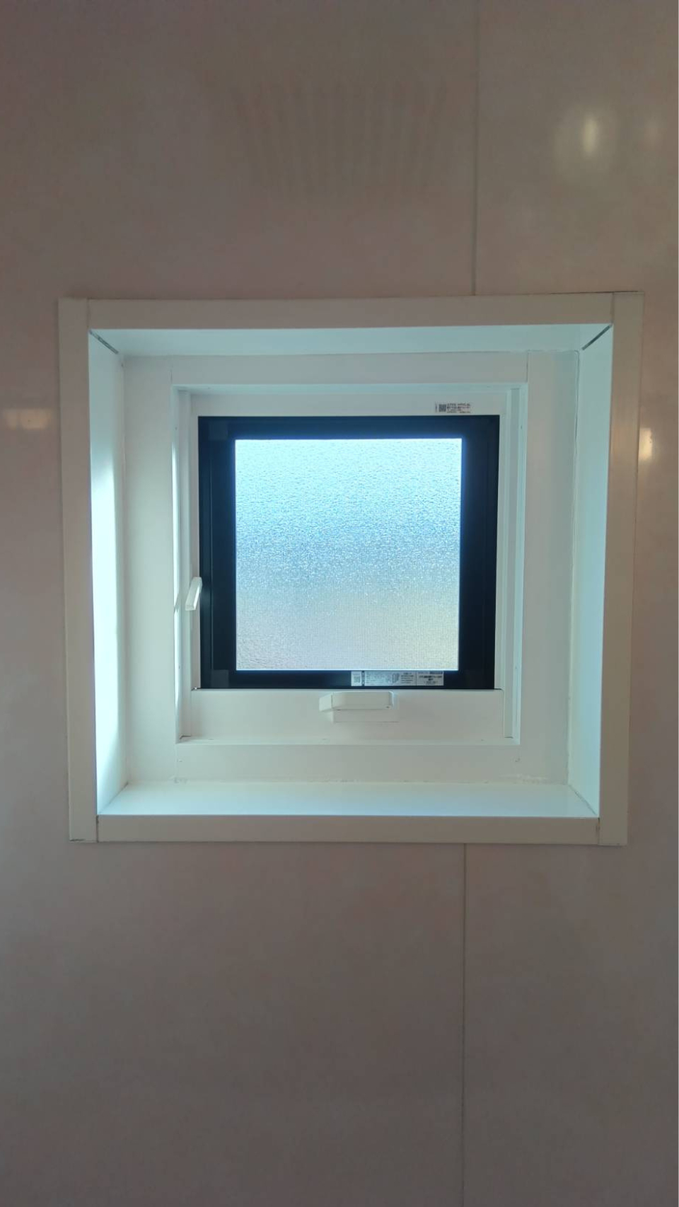 山口西京トーヨー住器 長門の窓まわりリフォーム　リプラス　断熱リフォームの施工後の写真1