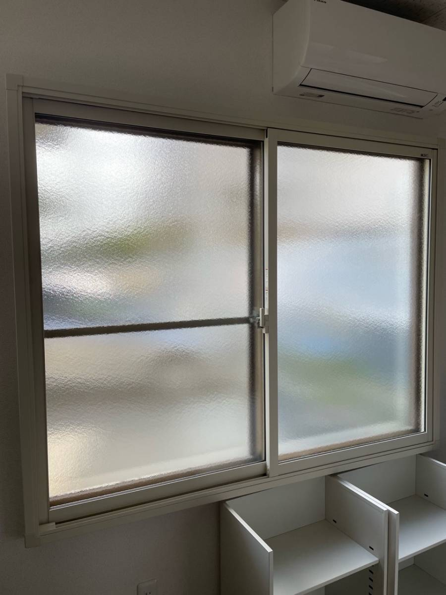 山口西京トーヨー住器の窓リフォーム インプラス 内窓設置の施工後の写真1