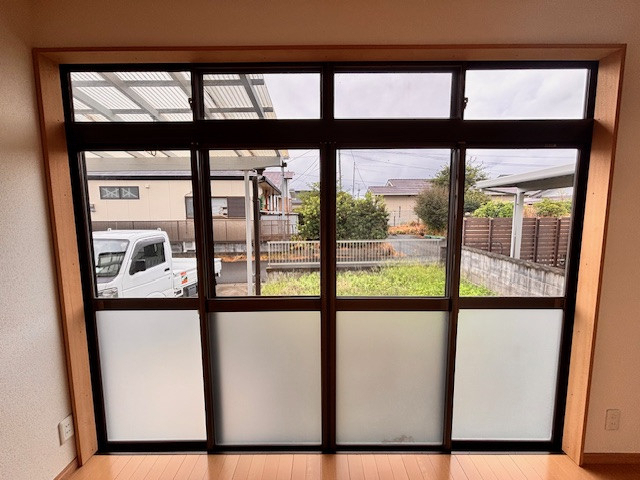 米田トーヨー住器の【内窓】今なら補助金活用でお得にリフォーム。 夏も冬も窓断熱で快適に。の施工前の写真1