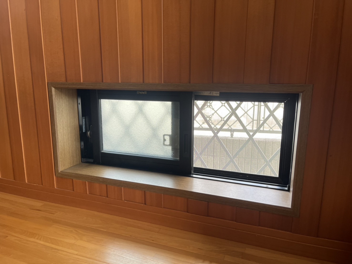 米田トーヨー住器の【内窓】「家時間をもっと心地よく ― インプラスで叶える快適空間」の施工前の写真1