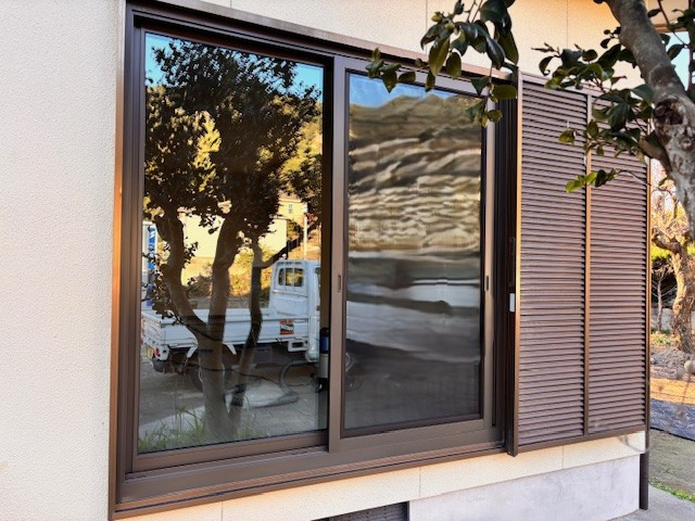 米田トーヨー住器の【リフォーム取替窓】LIXILリプラスで断熱＆防音！1日で完了,窓リフォームの施工後の写真1