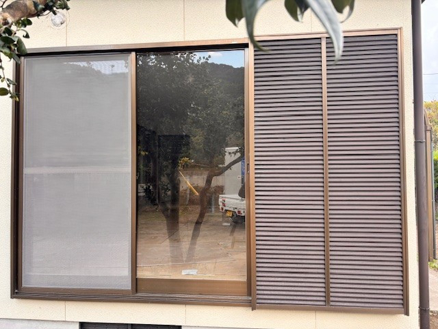 米田トーヨー住器の【リフォーム取替窓】LIXILリプラスで断熱＆防音！1日で完了,窓リフォームの施工前の写真1