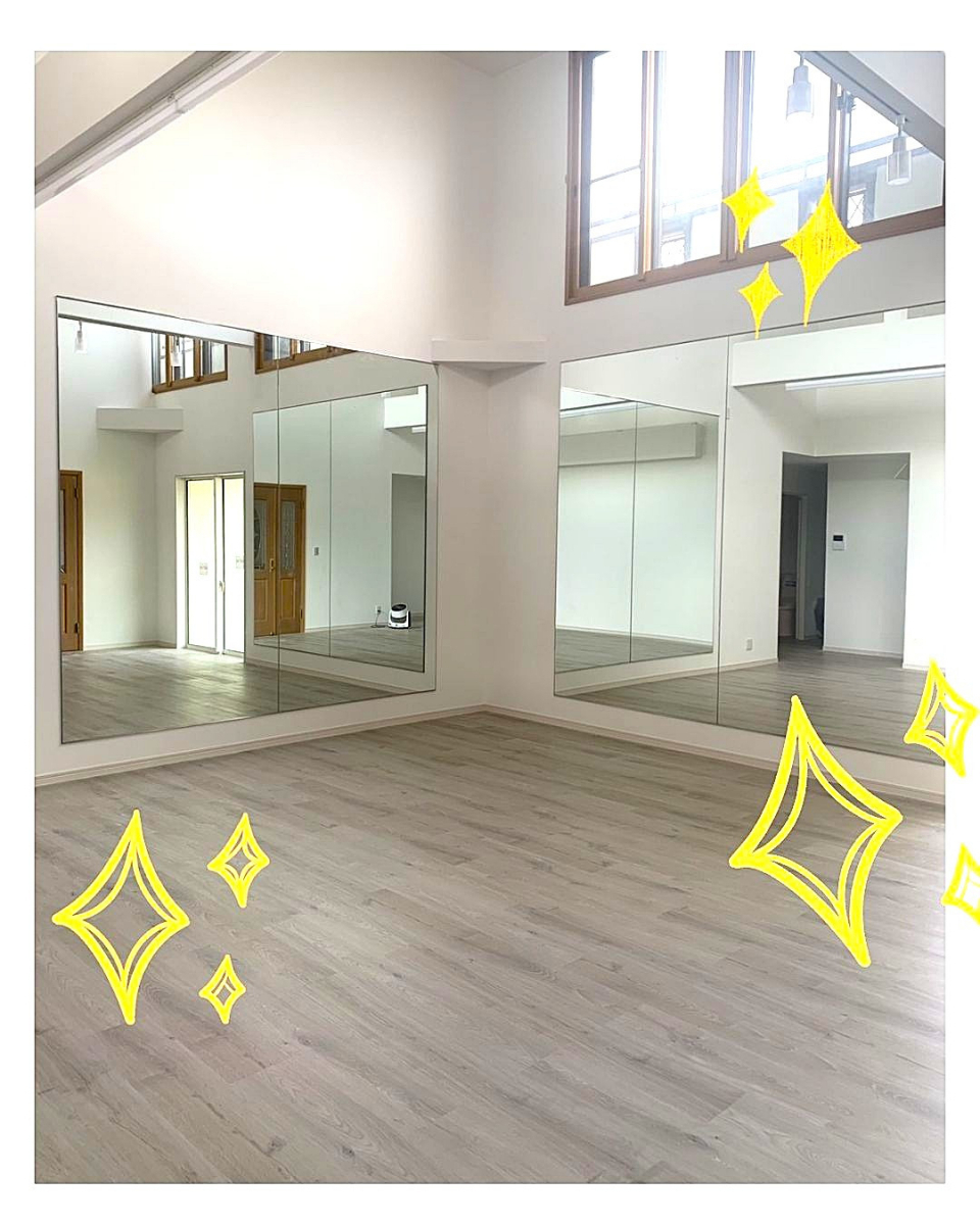 小島サッシトーヨー住器の踊る空間を演出🎵スタジオができるまでの舞台裏💃の施工後の写真1