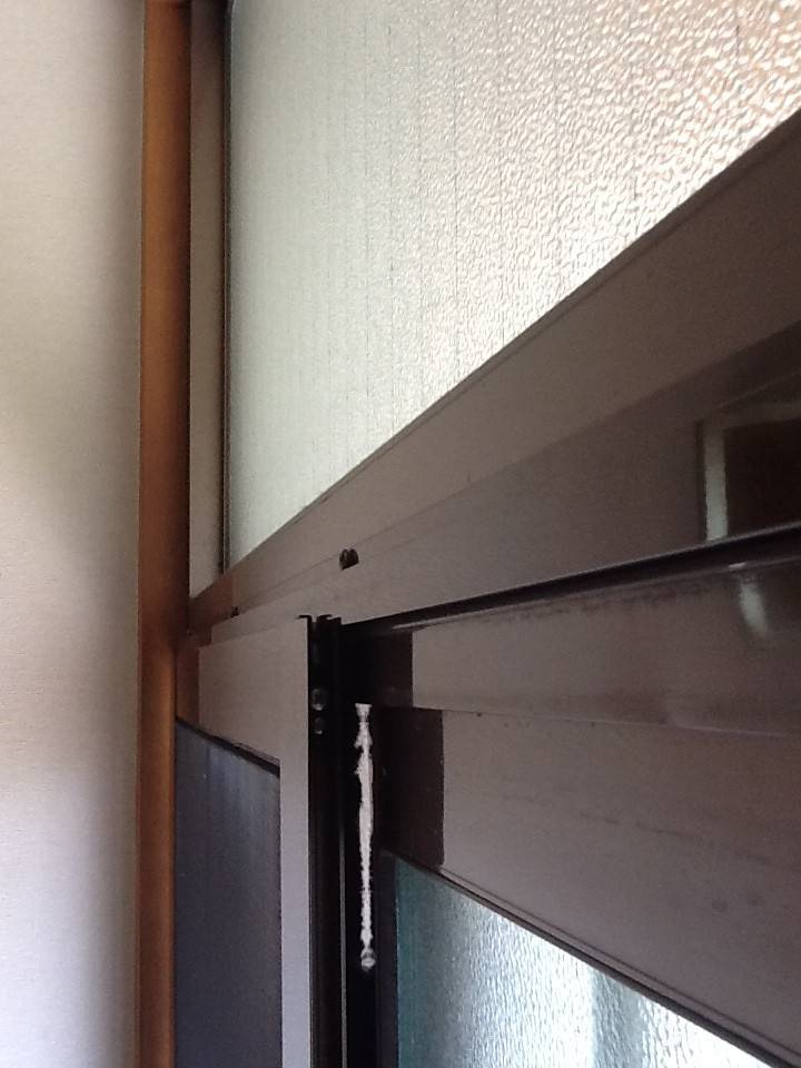 小島サッシトーヨー住器の守谷市　Ｓ様邸　玄関引戸網戸取付工事の施工後の写真3