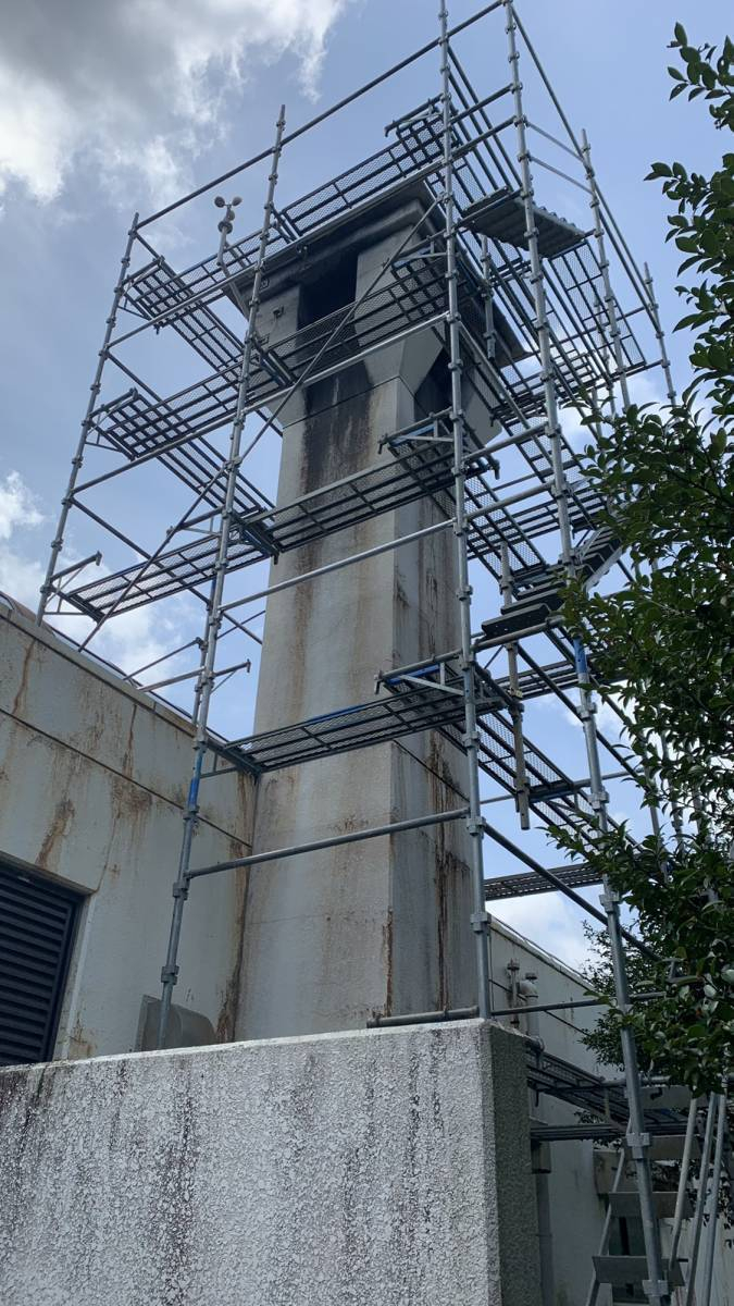 小島サッシトーヨー住器の常総市きぬ温水プールのボイラー室　高所板金屋根修理を行いました！の施工前の写真3