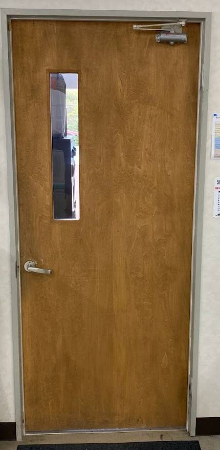 NCCトーヨー住器 諏訪店の室内ドアを入替えてきれいに生まれ変わりました！（茅野市）の施工前の写真1