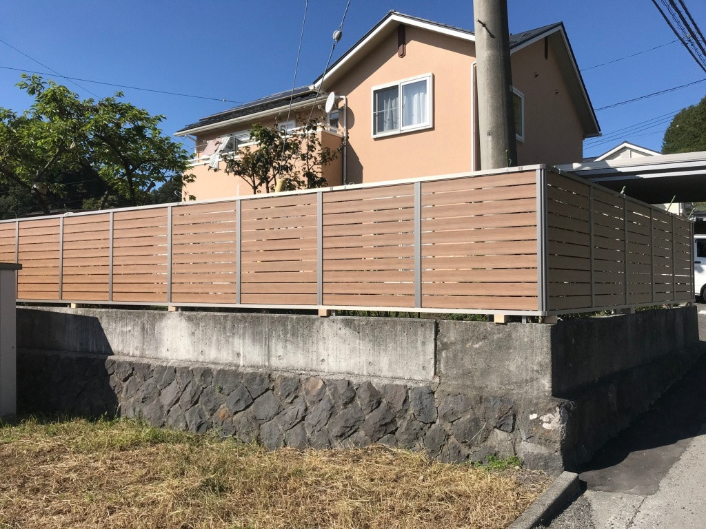 NCCトーヨー住器 諏訪店のカーポート&フェンス工事の施工後の写真3