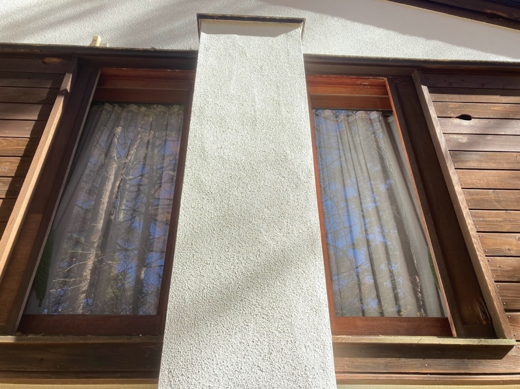 NCCトーヨー住器 諏訪店の既存の雨戸枠を壊さずアルミのシャッターを取付けました✨の施工前の写真3
