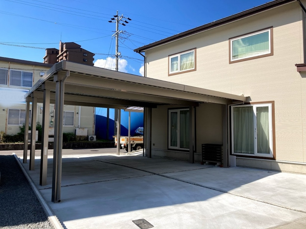NCCトーヨー住器 諏訪店の愛車を守るカーポート🚙✨の施工後の写真1