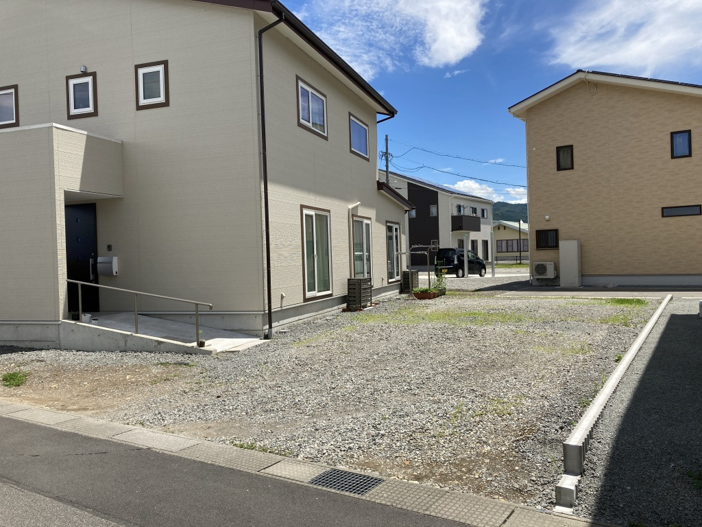NCCトーヨー住器 諏訪店の愛車を守るカーポート🚙✨の施工前の写真1