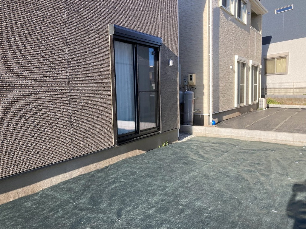 NCCトーヨー住器 諏訪店のタイルデッキを設置しました！！の施工前の写真1