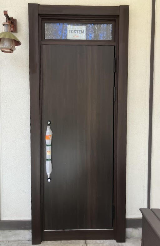 NCCトーヨー住器 諏訪店の結露で悩んでいた玄関を断熱リフォームしました！の施工後の写真1