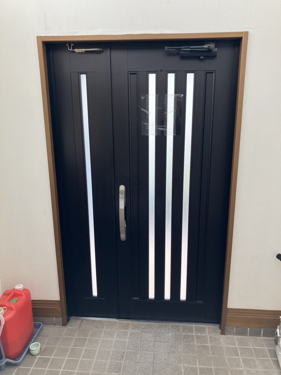 NCCトーヨー住器 諏訪店の【玄関リフォーム】リシェント玄関ドア施工させていただきました！の施工前の写真2