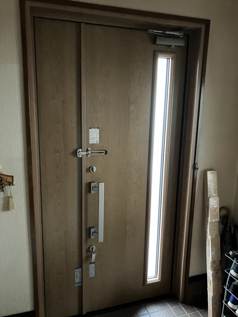 NCCトーヨー住器 諏訪店の【リシェント玄関ドア】取り付けました！！の施工後の写真2