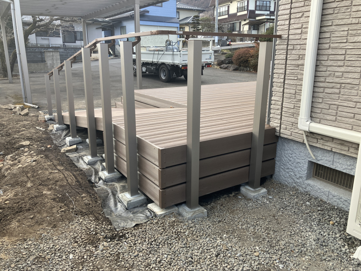 NCCトーヨー住器 諏訪店の庭が使えない人はこれで解決！憧れのウッドデッキ空間に✨【樹ら楽ステージ】の施工後の写真3