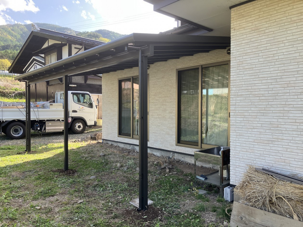 NCCトーヨー住器 諏訪店の急な雨でも慌てなくて大丈夫！LIXILのナーラテラスがあれば、毎日の洗濯がもっと自由になります！の施工後の写真2