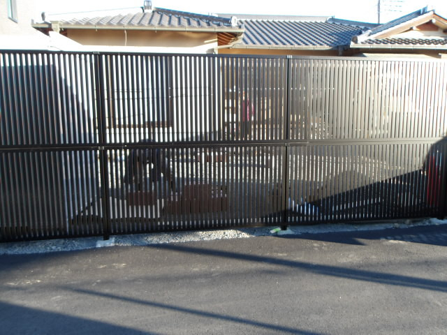 大泉トーヨー住器の２段フェンス工事　【邑楽町】の施工後の写真1