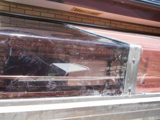 大泉トーヨー住器のテラス屋根材修理施工事例写真1