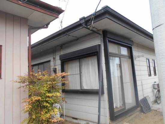 大泉トーヨー住器の後付けシャッター工事施工事例写真1