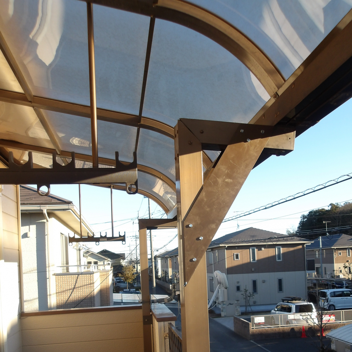 大泉トーヨー住器のテラス屋根材交換工事【太田市】の施工後の写真1