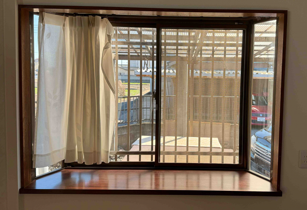 大泉トーヨー住器の【大泉町】インプラス工事 ※出窓もOKの施工前の写真1