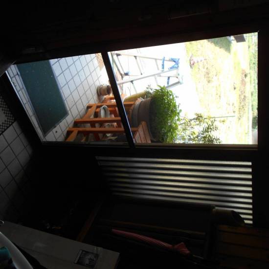 大泉トーヨー住器の玄関引戸に網戸設置施工事例写真1