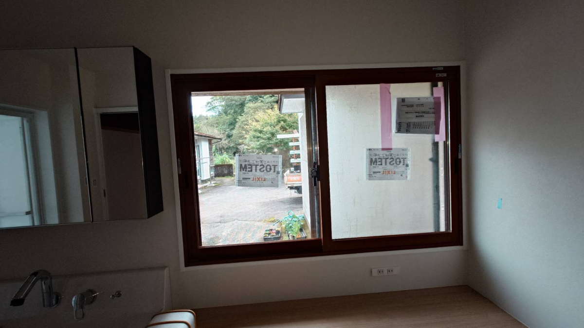 ヒカルトーヨー住器の窓リフォーム　インプラス（二重窓）の施工後の写真1