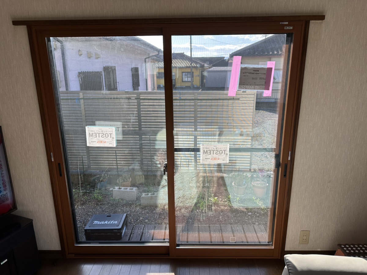 ヒカルトーヨー住器の窓リフォーム　内窓インプラスの施工後の写真1