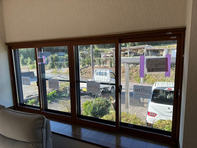 ヒカルトーヨー住器の窓リフォーム　内窓インプラスの施工後の写真2