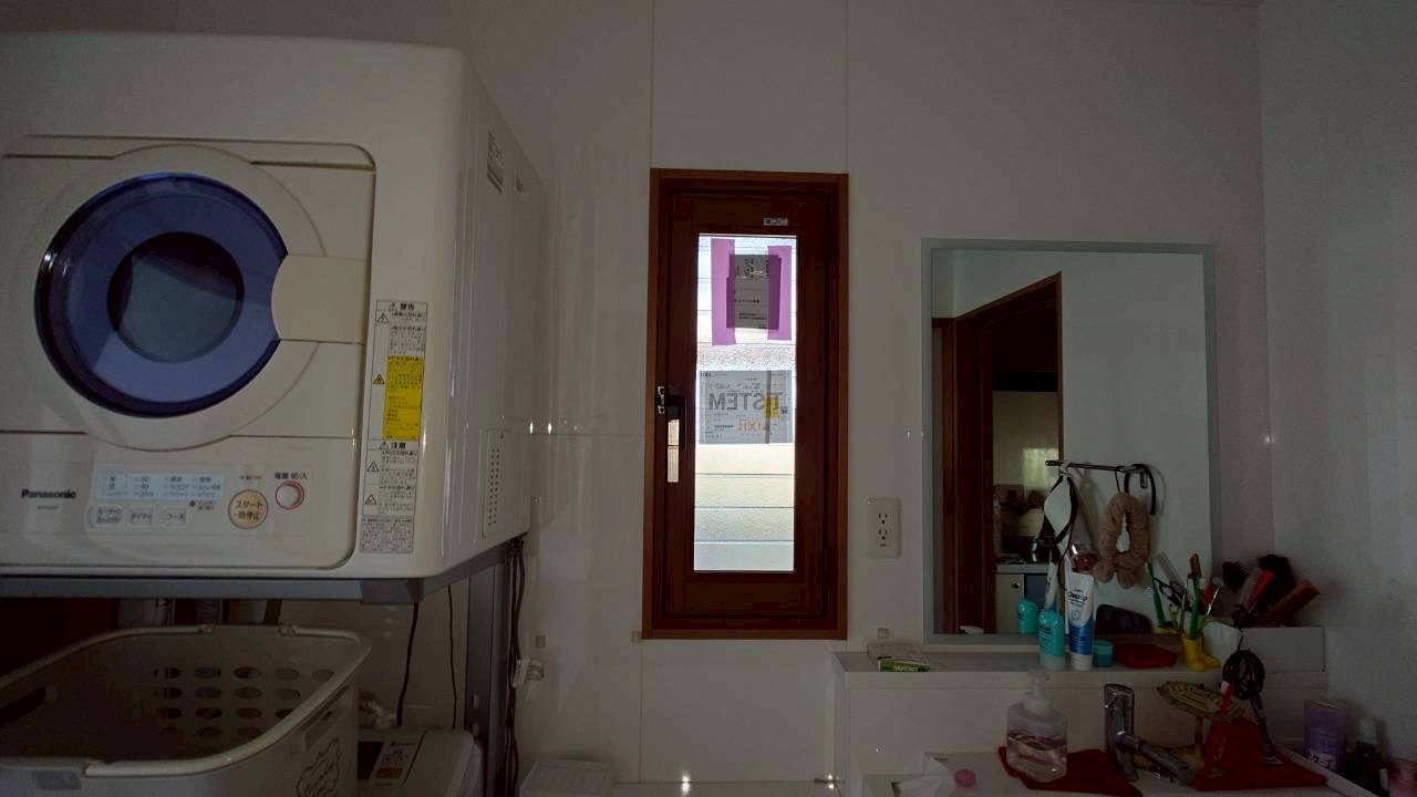 ヒカルトーヨー住器のトイレ・浴室・脱衣室の寒さ対策にインプラスの施工後の写真3