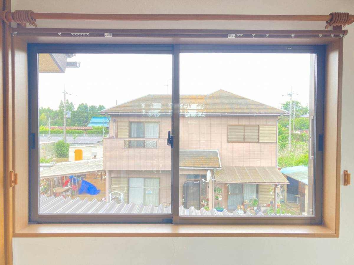 さくら住建の内窓でしっかり断熱！熱の出入りを軽減してお部屋を暖かく✨①の施工前の写真3