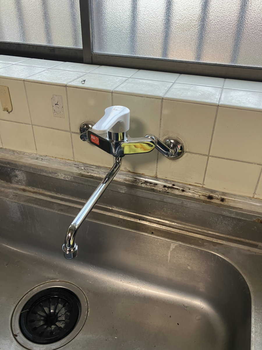 さくら住建のキッチン水栓が壊れたら？LIXILノルマーレSを採用した安心の水栓交換リフォーム～千葉県佐倉市～の施工前の写真1