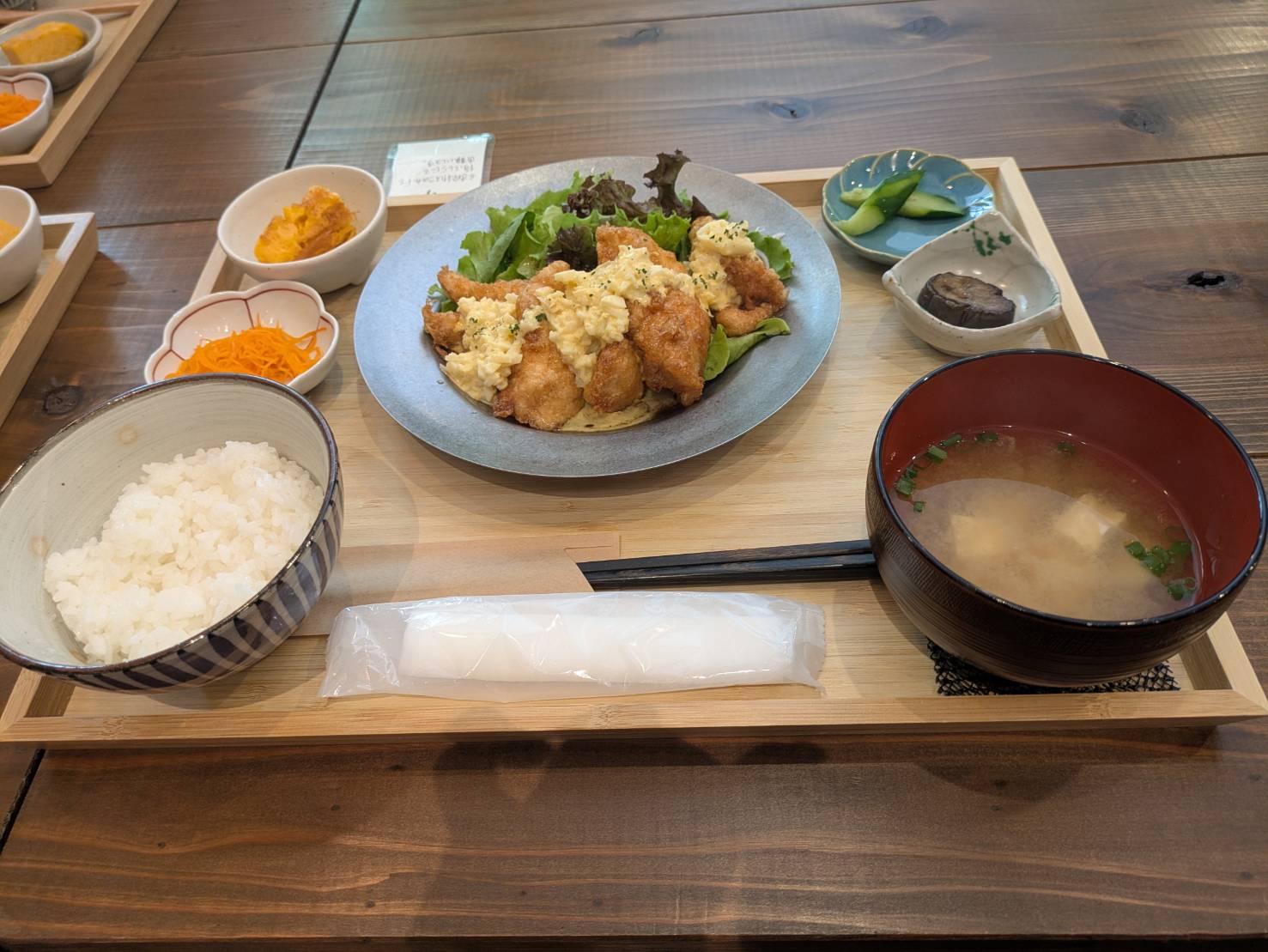 ランチメニュー　チキン南蛮定食♡ 伸興トーヨー住器のブログ 写真2