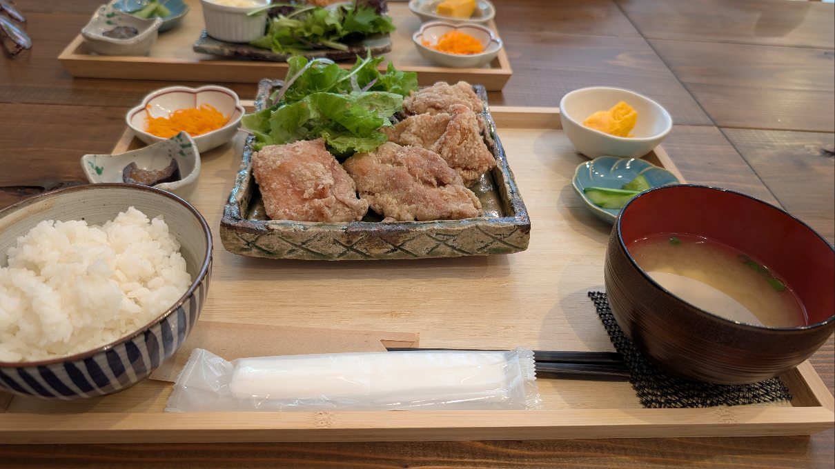 ランチメニュー　チキン南蛮定食♡ 伸興トーヨー住器のブログ 写真3