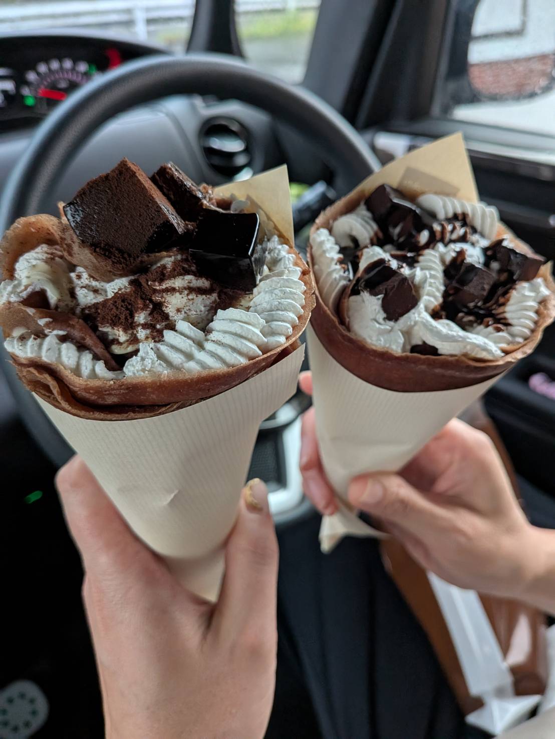 おやつタイム♡　クレープ 伸興トーヨー住器のブログ 写真1