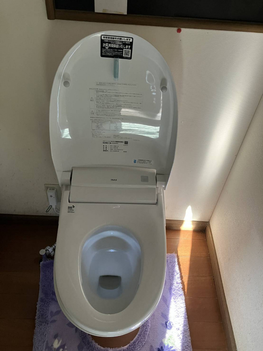 伸興トーヨー住器の【松浦市　トイレ交換】節水と掃除のしやすいトイレで補助金もゲット！の施工後の写真2