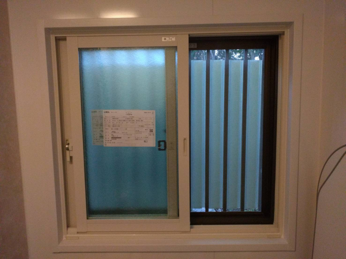 窓研 土浦の【ヒートショック予防に】窓のリフォーム工事の施工後の写真3
