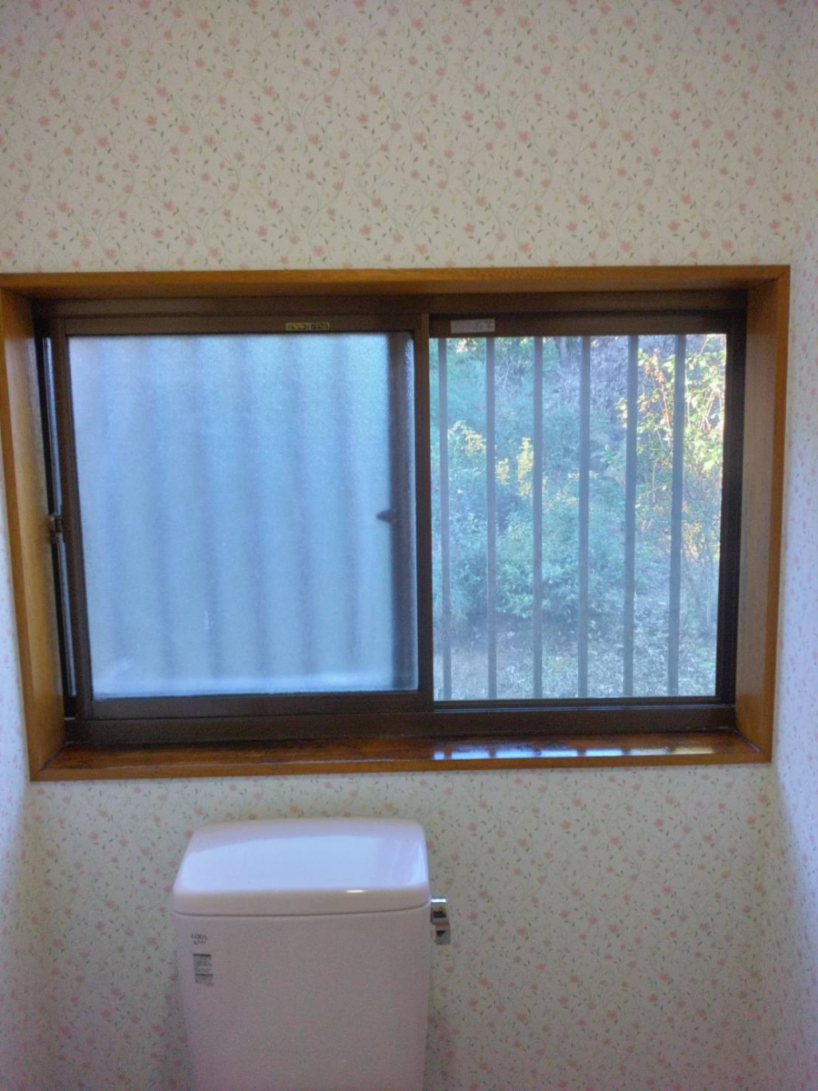 窓研 土浦の【ヒートショック予防に】窓のリフォーム工事の施工前の写真1
