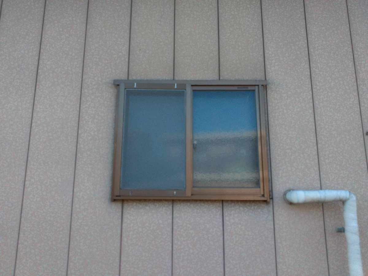 窓研 土浦の格子の取付けの施工前の写真1