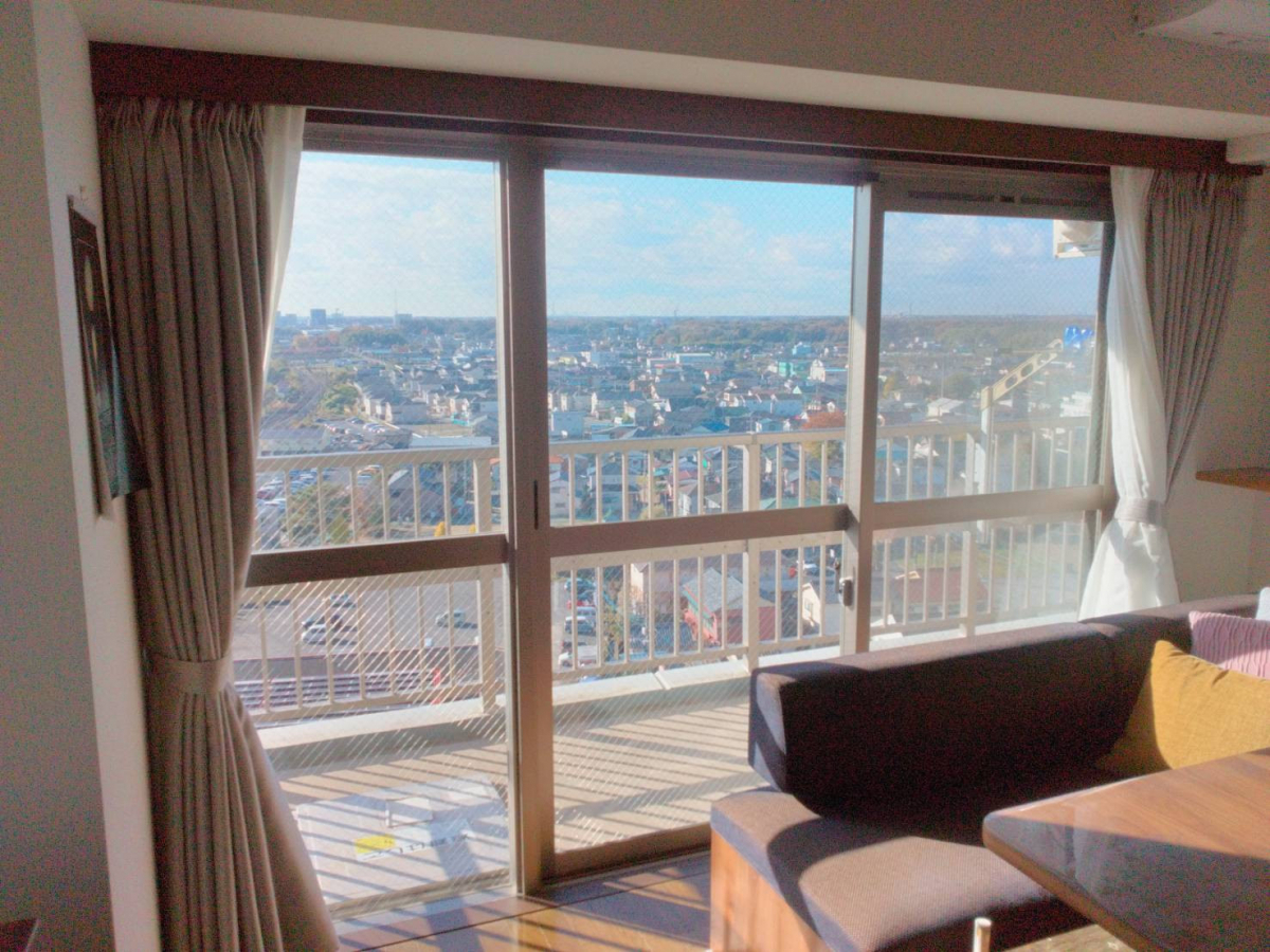 窓研 土浦のテラス窓のリフォーム工事（インプラス）の施工前の写真2