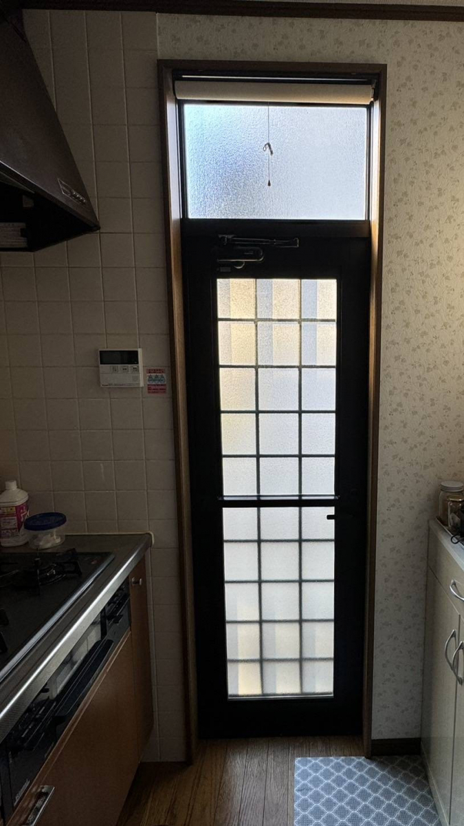 窓研 土浦の窓のリフォーム工事（インプラス）土浦市H様邸の施工前の写真2