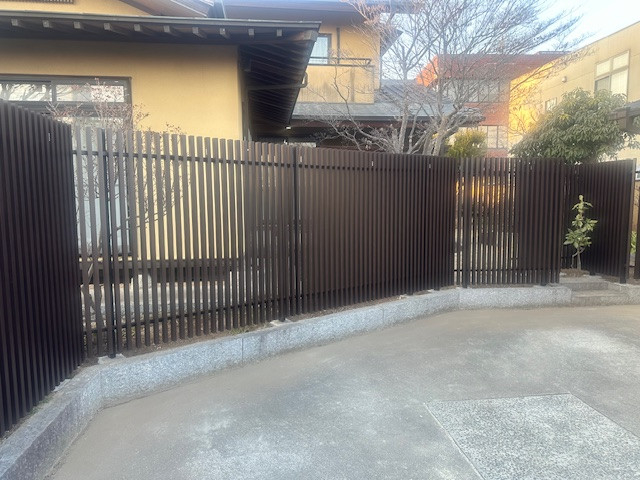 窓研 土浦の目隠しフェンスの設置の施工後の写真2