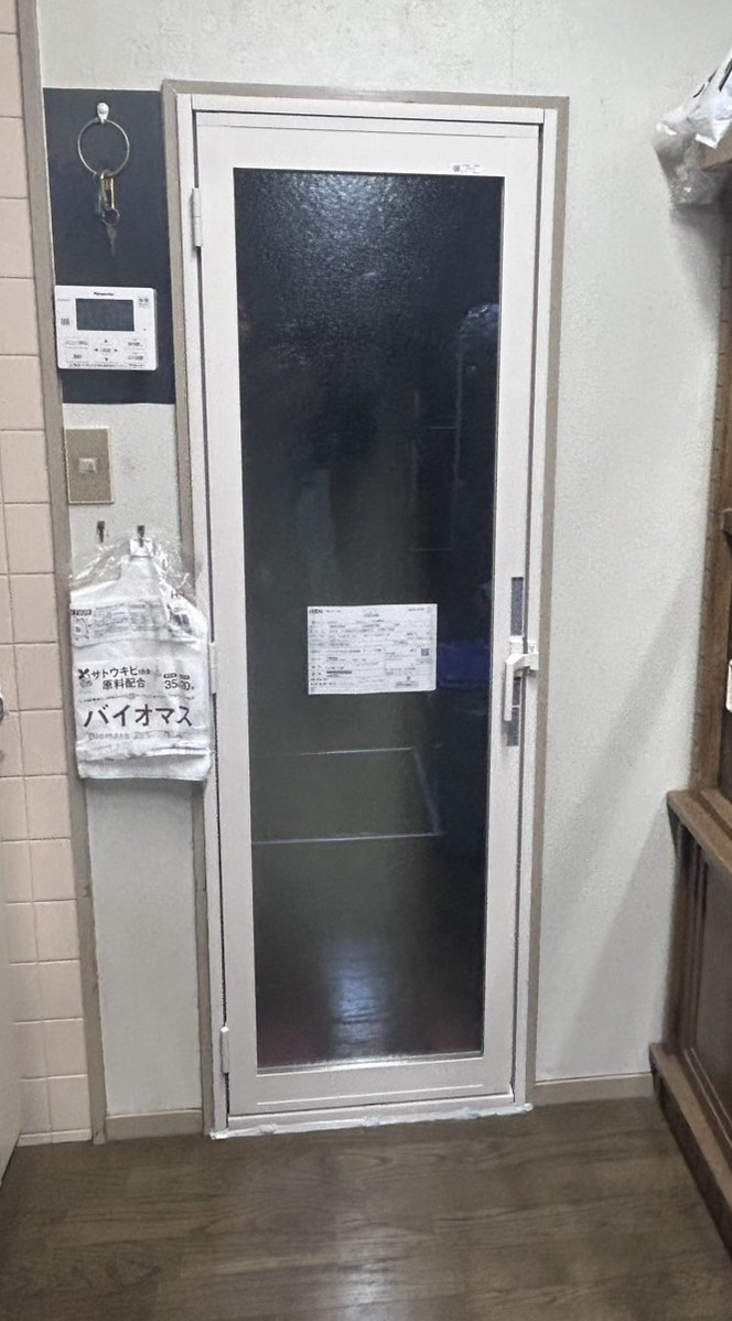 窓研 土浦の窓のリフォーム工事（インプラス）牛久市I様邸の施工後の写真3