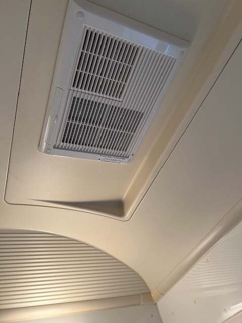小林トーヨー住器の浴室　換気乾燥暖房機の交換の施工後の写真1