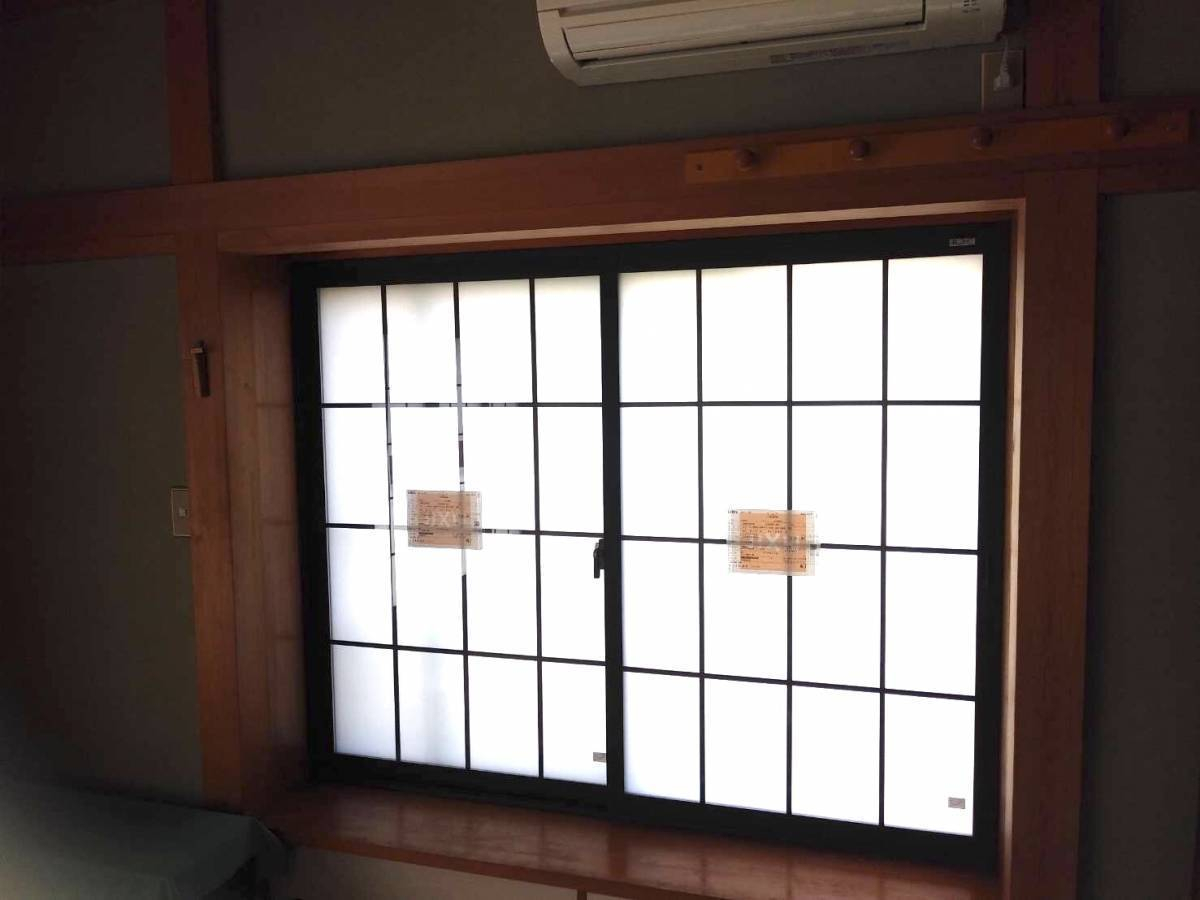小林トーヨー住器の和室には和障子のインプラスの施工後の写真1