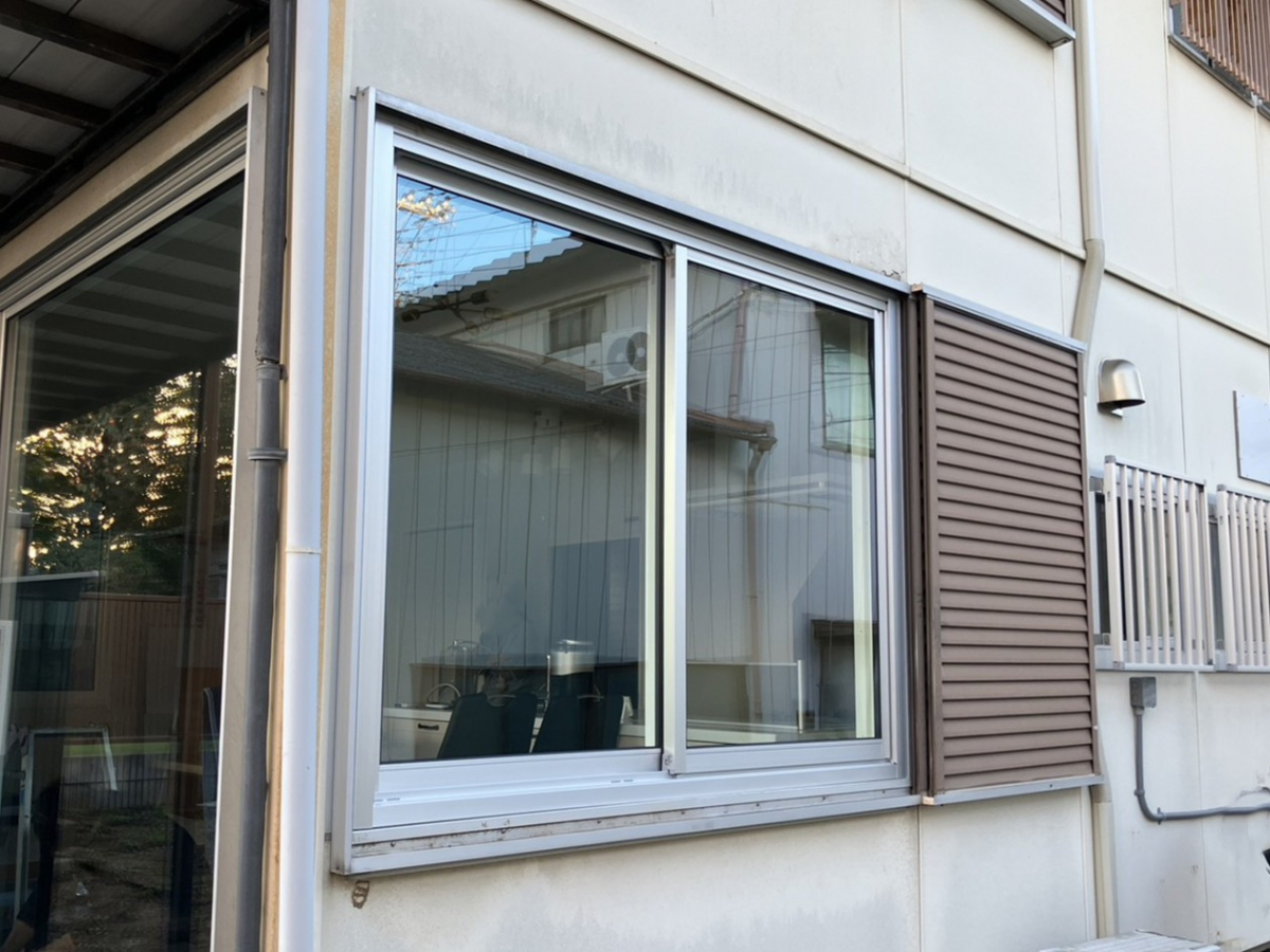 つくば住生活 石岡店の「冬の寒さ対策」古い窓を「LIXIL リプラス」で高断熱仕様にリフォーム＜茨城県石岡市＞の施工後の写真1