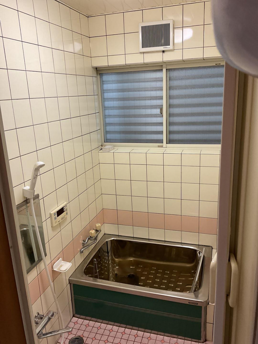 かとうがらすてん　大森山王の浴室改修工事致しました。【東京都大田区】の施工前の写真1