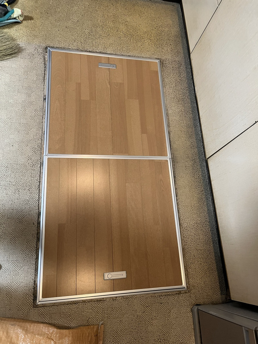 かとうがらすてん　大森山王の床下収納庫のやり替え工事【東京都大田区】の施工後の写真1