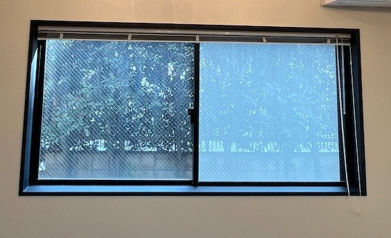 かとうがらすてん　大森山王の補助金ご利用で内窓設置（ガラスを不透視に）【東京都品川区】の施工前の写真1