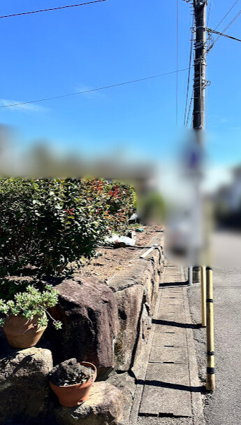 日向トーヨー住器の日向市 S様邸 フェンス取付工事の施工前の写真2